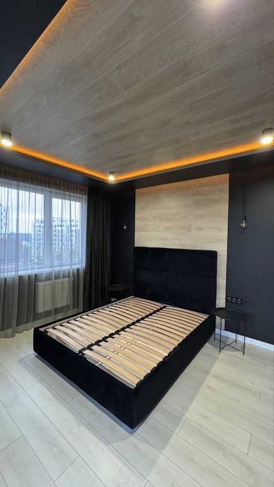 Оренда. вул. Під Голоском. Новобудова. Дизайнерський дорогий ремонт.