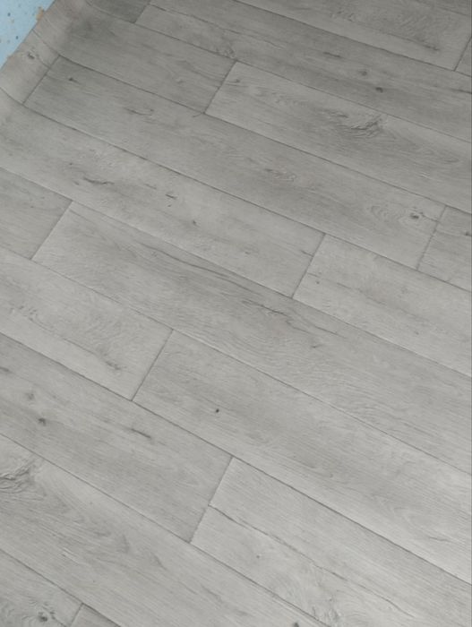 Продам лінолеум Tarkett утеплений 4.25*3.45