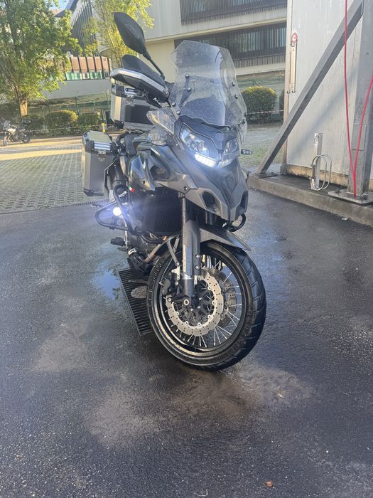 Benelli trk 502x