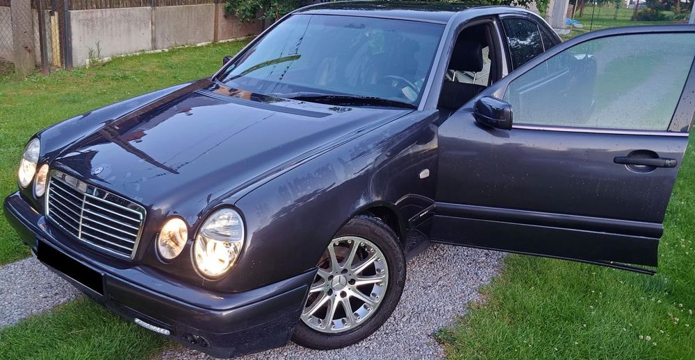 Mercedes-Benz Klasa E