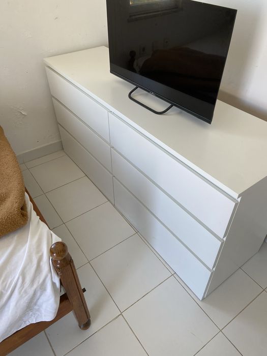 Comoda ikea branca