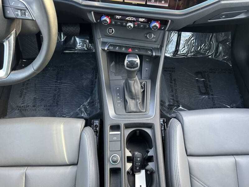 2024 Audi Q3 quattro