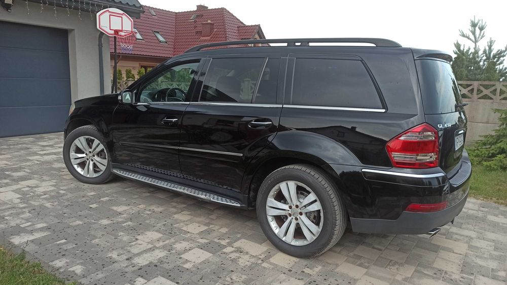 mercedes GL 450 4x4 7 osobowy zamiana na camry, rav4 hybryda  ford kuga