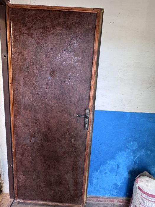 Вхідні  двері метал 2мм