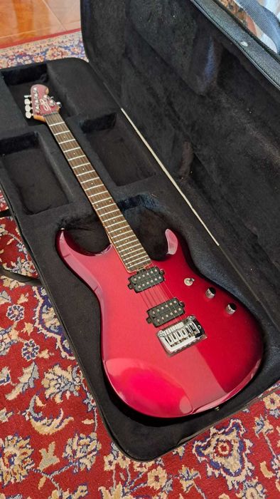 Guitarra Eléctrica Petrucci Signature OLP (by Ernie Ball/Music Man)