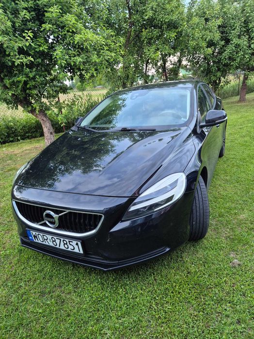 Sprzedam Volvo V40 2.0
