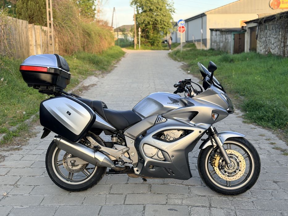 Honda CBF 1000 ABS niski przebieg
