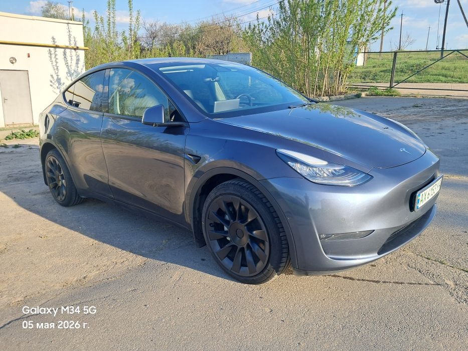 Продам електроавтомобіль в гарному стані