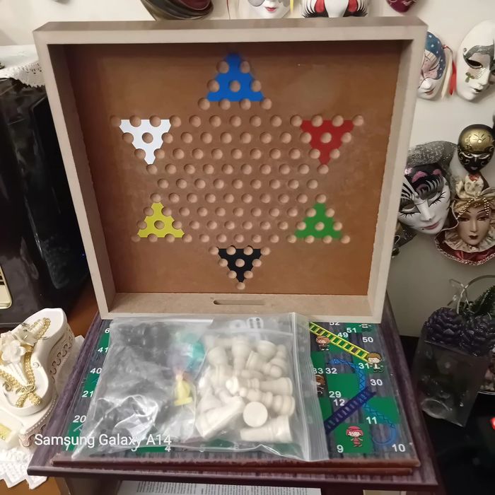 Tabuleiro  de jogos  10