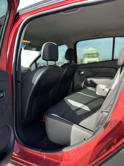 Renault Sandero 2015