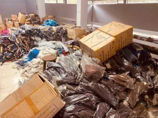 Recheio de Armazem de Acessórios Texteis! 450k lucro potencial