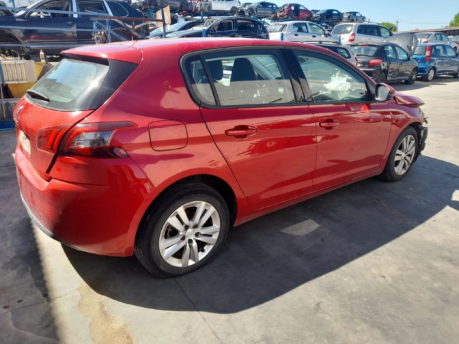 Para peças PEUGEOT 308 II