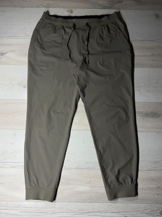Штани Lululemon карго трекінгові джогери штани тактичні штани outdoor y2k