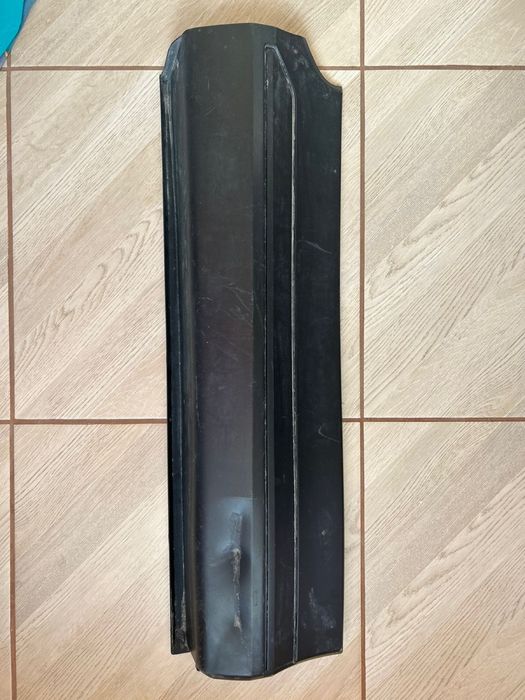 Молдинг (накладка) двери Mitsubishi Eclipse Cross