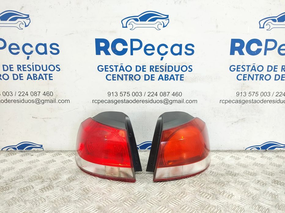 Farolins traseiros trás direito esquerdo originais Volkswagen Golf VI