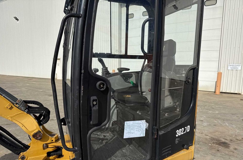 Міні-екскаватор Cat 302.7D CR (2013 рік випуску)