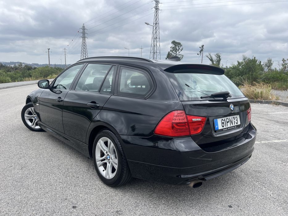 BMW 318d Serie 3 LCI