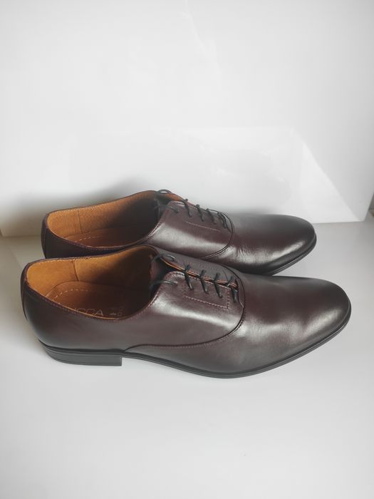 Sprzedam buty męskie r43
