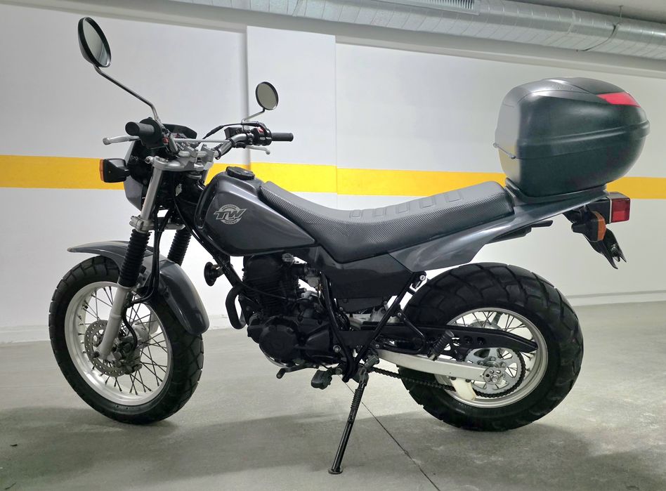 Yamaha TW 125CC.
