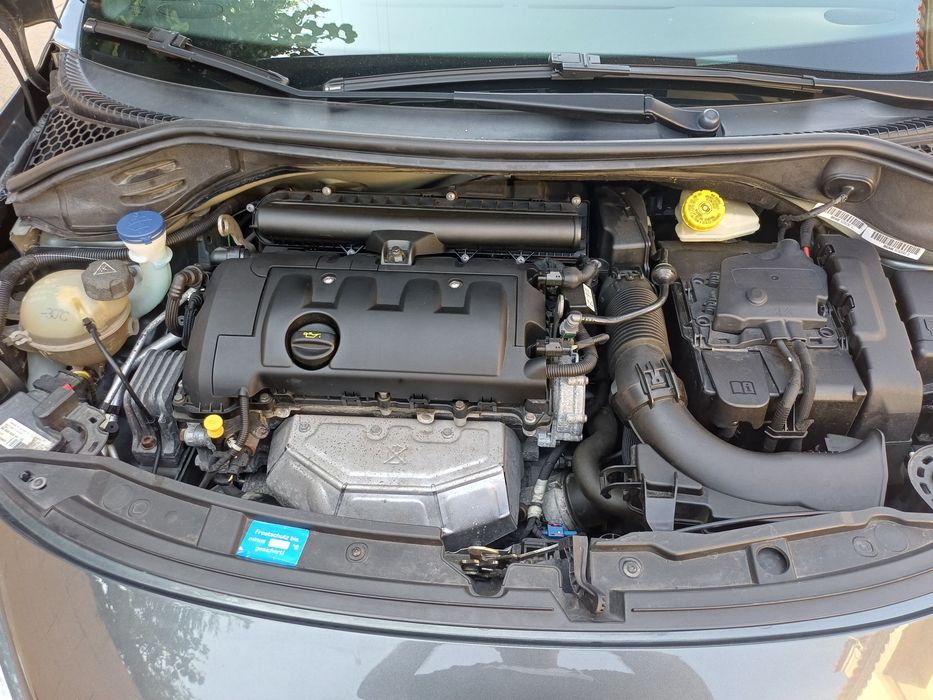 PEUGEOT 207cc cabrio