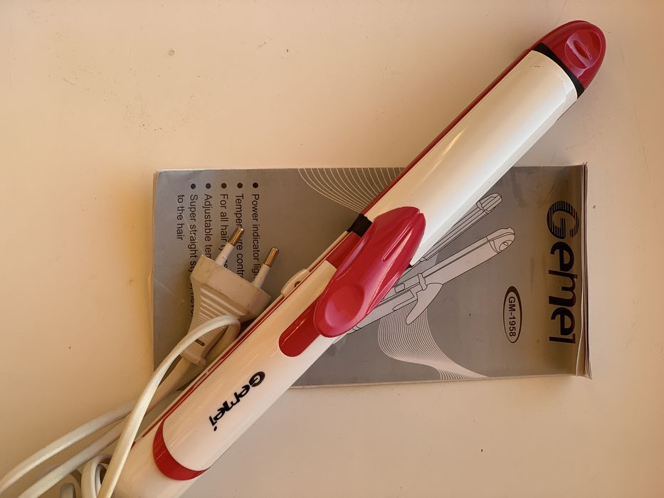 Стайлер для укладки керамічний ProGemei