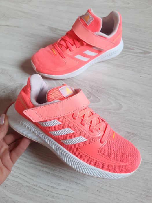 Яркие легкие кроссовки Adidas RUNFALCON 2.0 на липучках р.34 22см