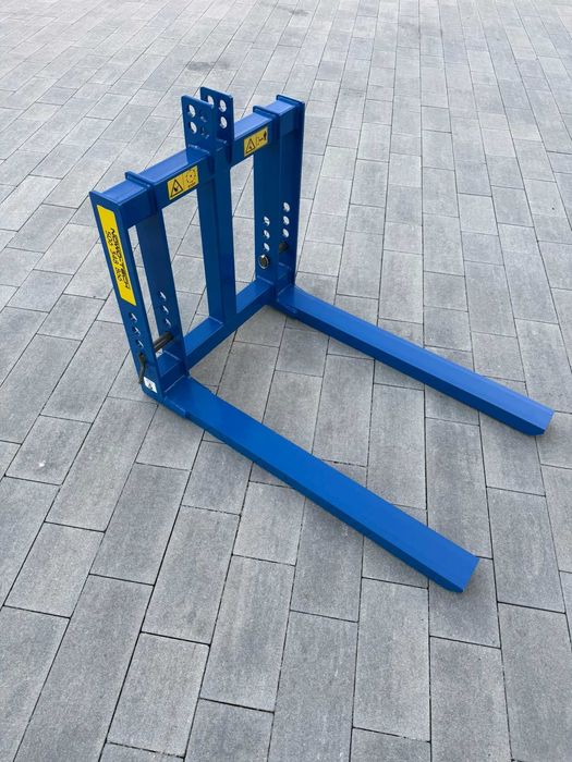 paleciak na tył ciągnika, widły do palet, 4 uchwyty mocujące, nowość