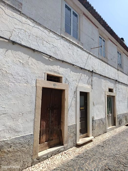 Espaçosa Moradia para Recuperação em Estremoz