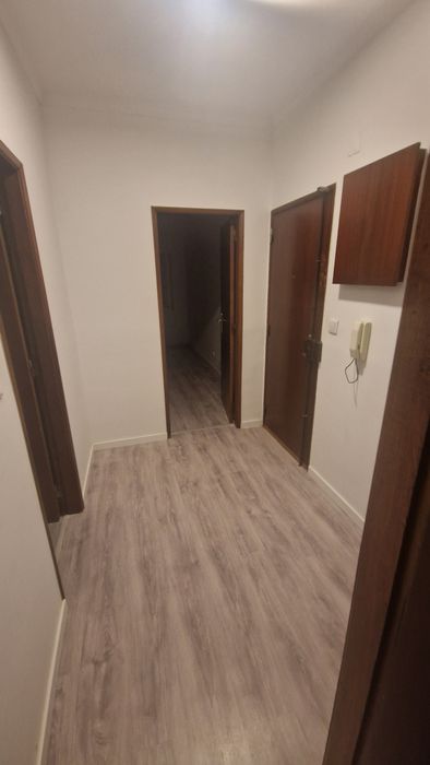 Optimo Apartamento Remodelado T1 no centro da baixa da banheira