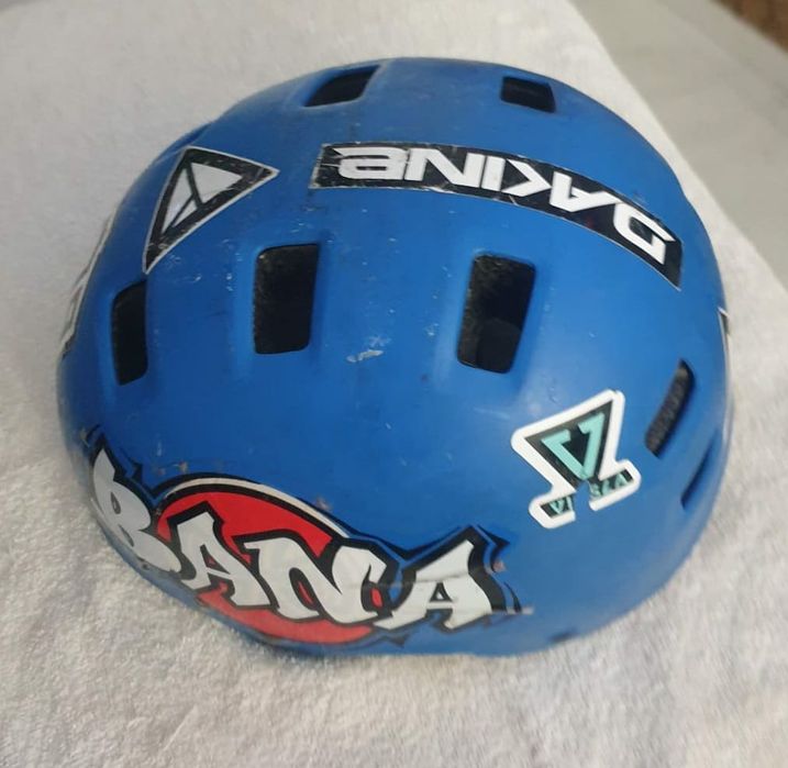 Capacete em bom estado para Skate Bicicleta etc
