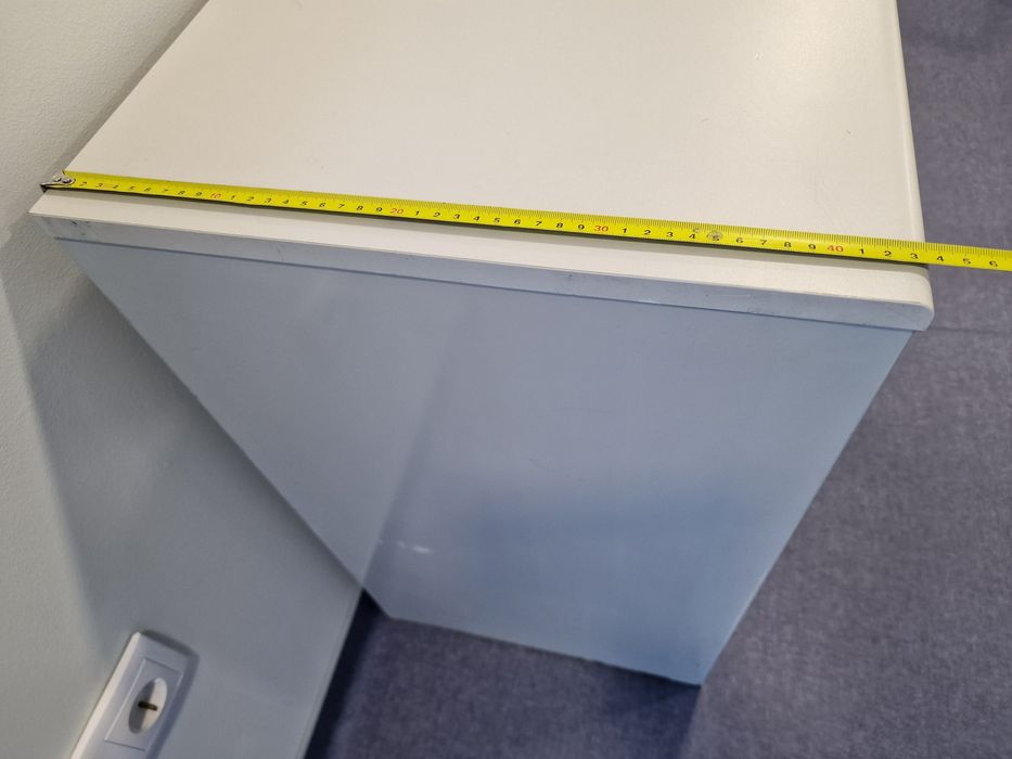 Movel em metal portas de correr