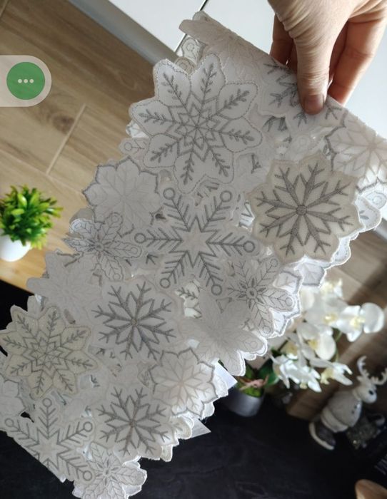 Piękny świąteczny bieżnik z gwiazdkami home&you 58/19cm