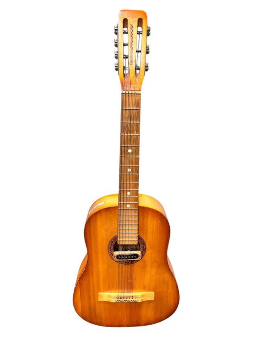 Gitara (ГИТАРА) Gost