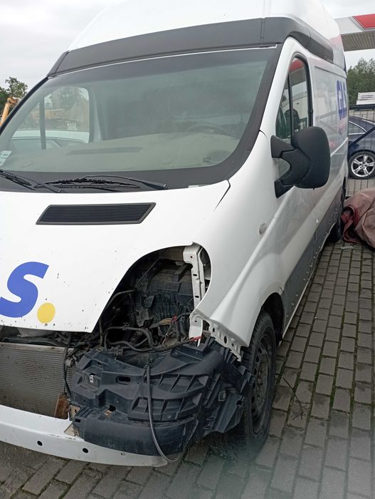 RENAULT TRAFIC  Furgon (Blaszak) 2009