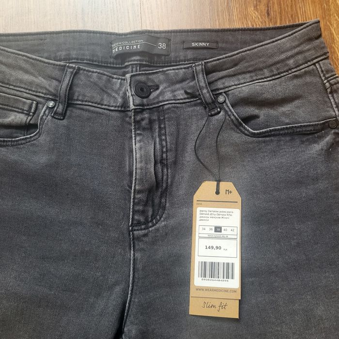 Jeansy damskie skinny