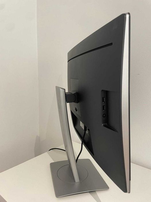 Monitor HP EliteDisplay E240c 24" Full HD com Webcam e Colunas