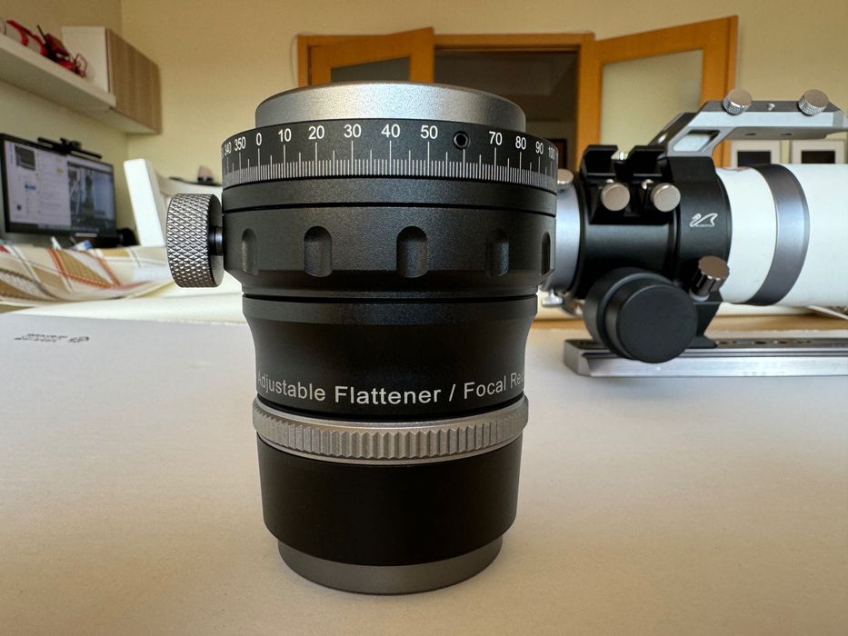 Telescópio William Optics Zenithstar 61 II Prata + Nivelador / Redutor