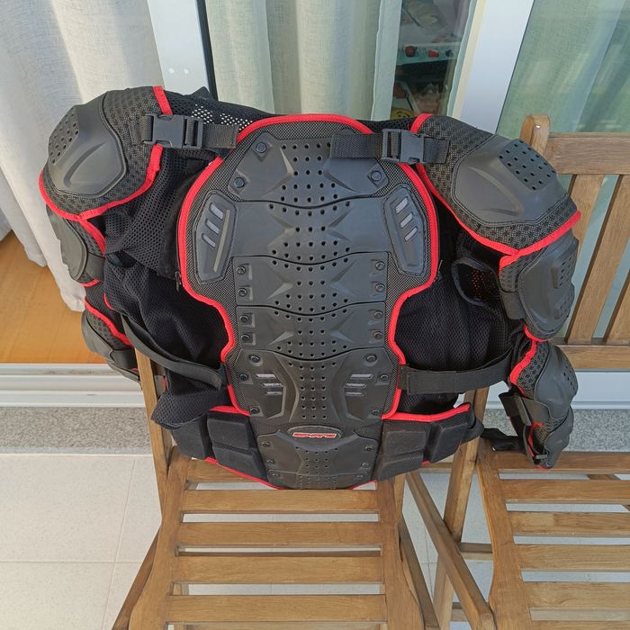 Colete integral mota