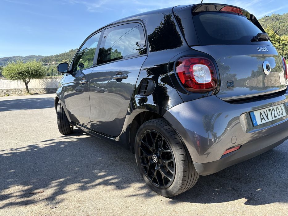 Smart FourFour EQ