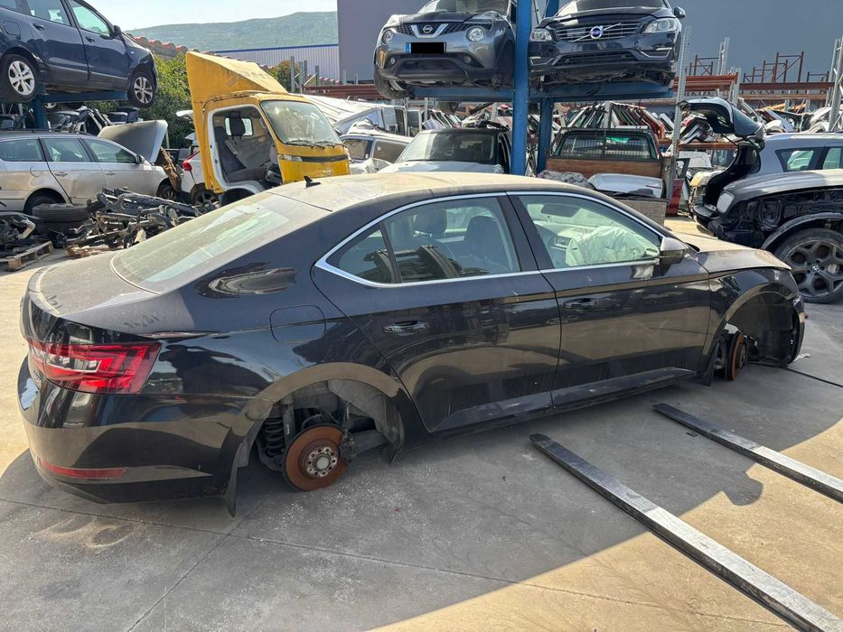 Peças Skoda Superb do ano 2018
