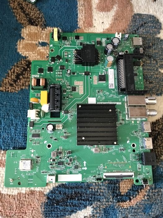 Original Hisense Main Board TPD.NT72690T.PB702 (T) aus 40A4K