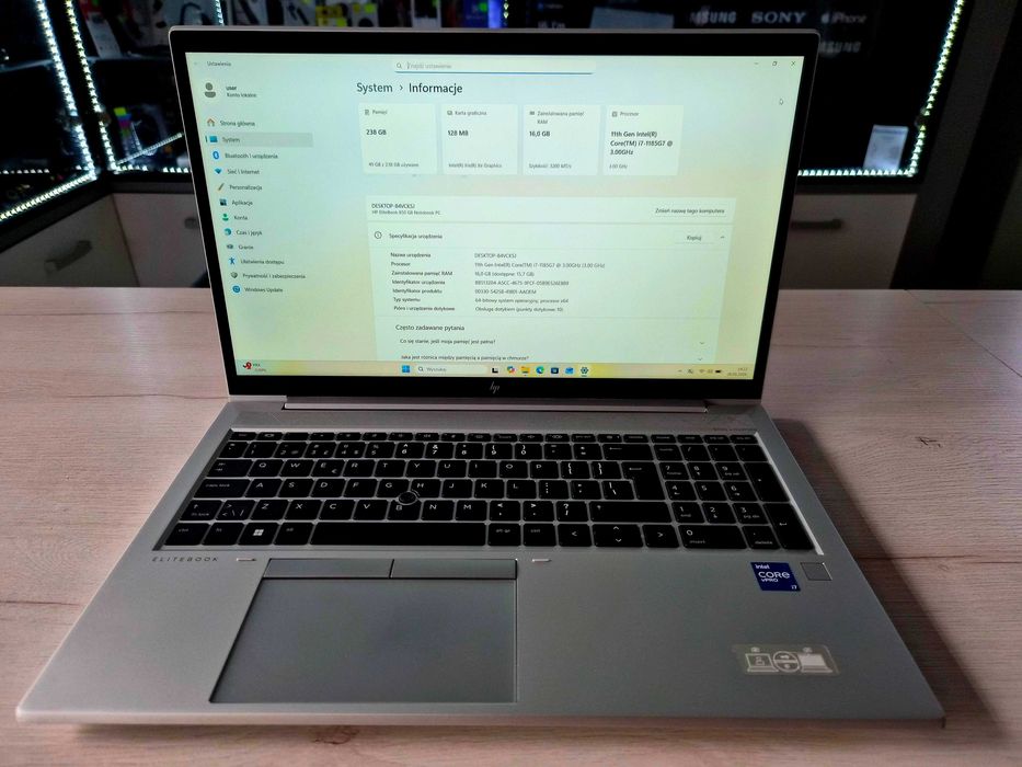 HP EliteBook850 G8, intel i7 11gen, 16gb ram, 256SSD, Dotyk FHD, Win11