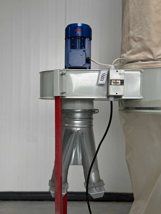 Odciąg trocin 1 workowy SELECTA 2,2 kW (1503)