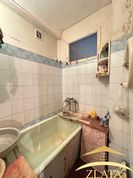 Продаж 2-к квартири на Космосі