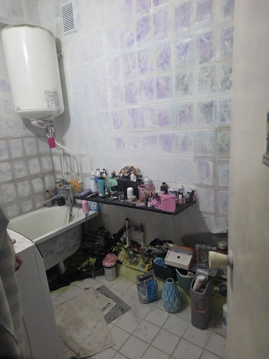 ПРОДАМ 2кцентр улучш.план8/9кирпичПродам 2