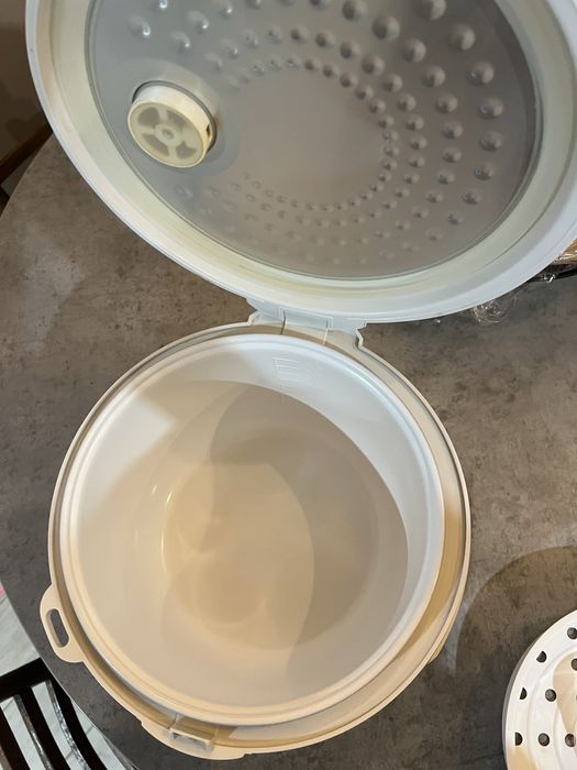 Мультиварка libetron ідеальний стан