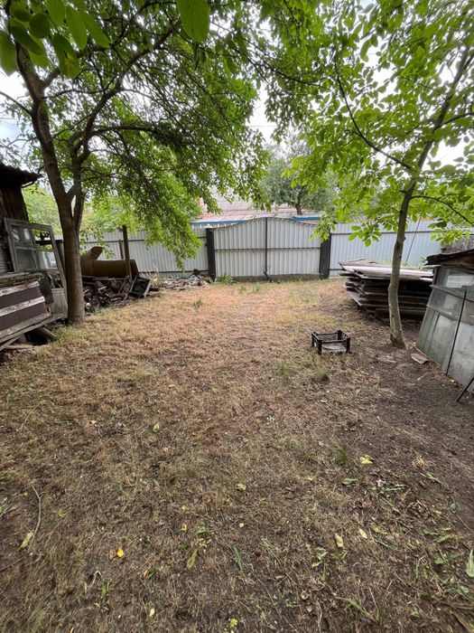 Продаємо затишний та комфортний будинок у зеленому с. Лозівок