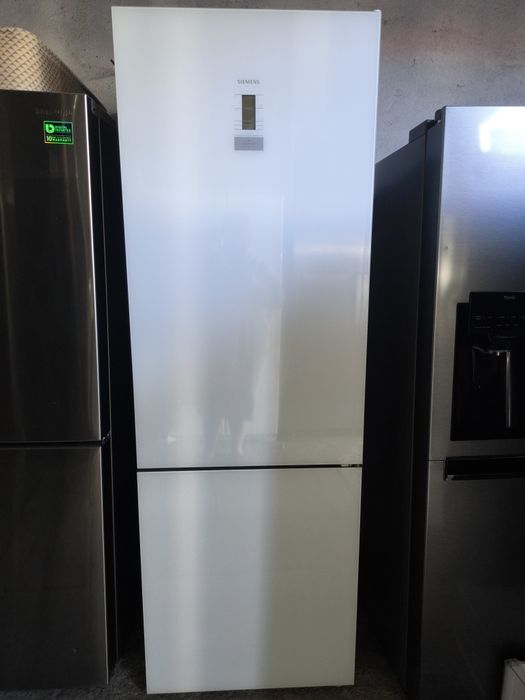 Sprzedam lodówką firmy Siemens. GWARANCJA. DOSTAWA.