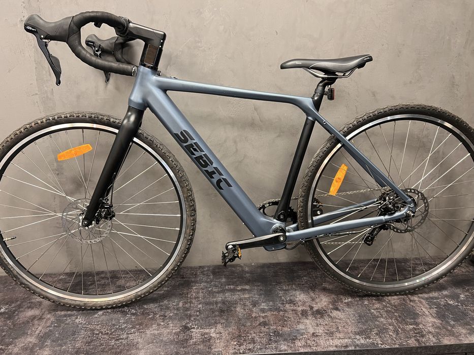 NOWY GRAVEL, rower elektryczny SEBIC 36v 10 AH LG 17 KG Bafang Przerzutki SORA 1x9/ POWYSTAWOWY
