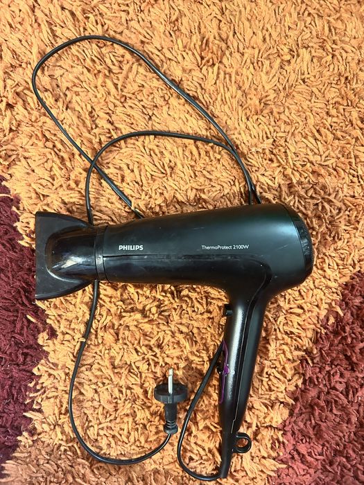 Фен Philips ThermoProtect 2100 w